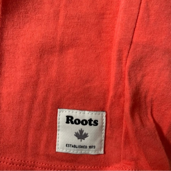 Roots Canada vintage look graphic print tshirt NWOT small - Picture 4 of 7